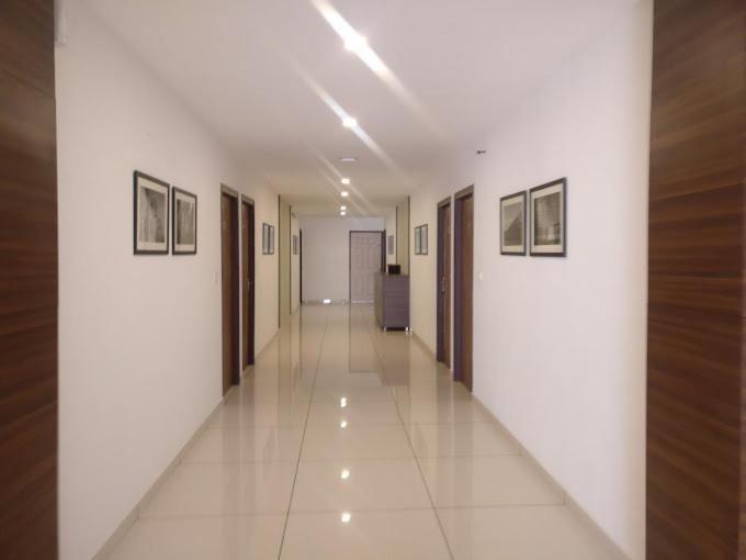 Phoenix Holidays Kochi Exterior photo